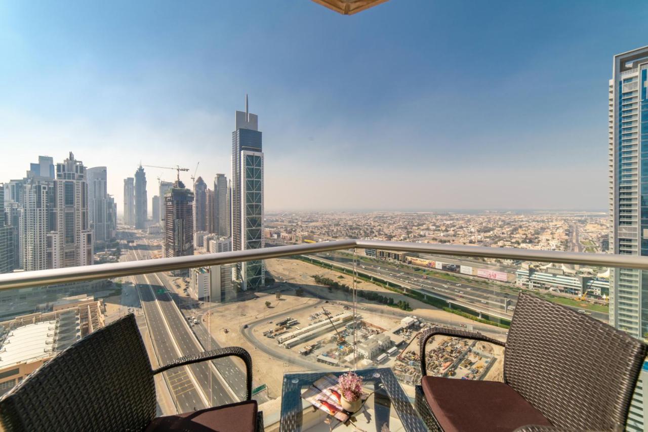 Апартаменты Icon Casa Living - Super Loft West Tower Дубай Экстерьер фото